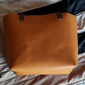 Portland leather goods large saddle tote